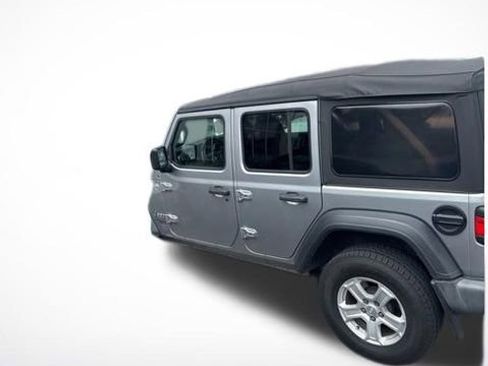 Used 2021 Jeep Wrangler Unlimited Sport AWD/4WD image 16