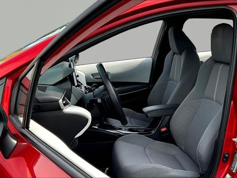 Used 2021 Toyota Corolla SE w/ Carpet Mat Package (TMS) FWD image 19