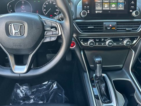 Certified 2019 Honda Accord EX-L image 29