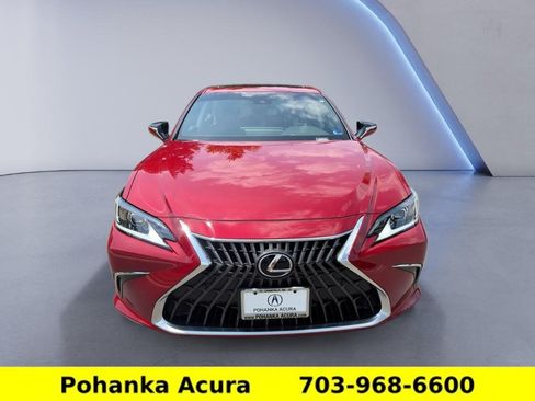 Used 2024 Lexus ES 350 w/ Premium Package FWD image 2