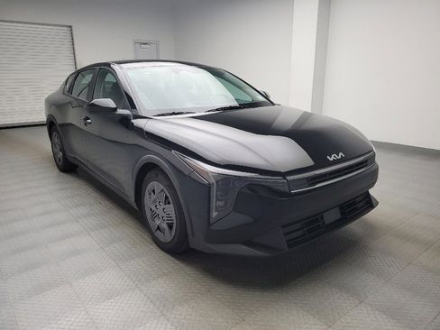 Used 2025 Kia K4 FWD image 13