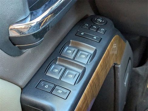 Used 2018 GMC Sierra 1500 SLT w/ SLT Premium Package image 27