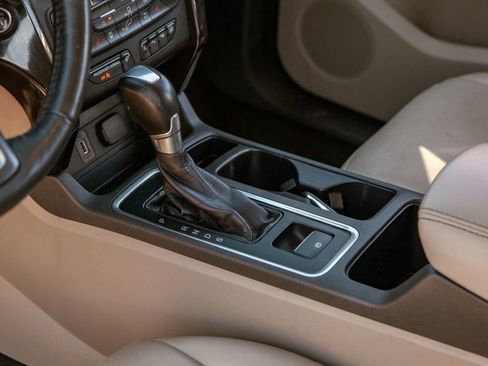 Used 2018 Ford Escape Titanium w/ Ford Safe & Smart Package image 14