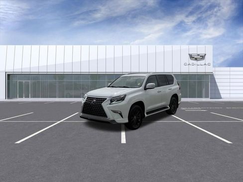 Used 2022 Lexus GX 460 Luxury w/ Sport Design Package AWD/4WD image 6