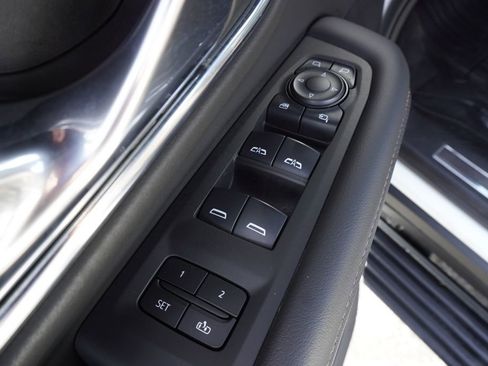 Certified 2024 GMC Yukon AT4 w/ AT4 Premium Plus Package image 17