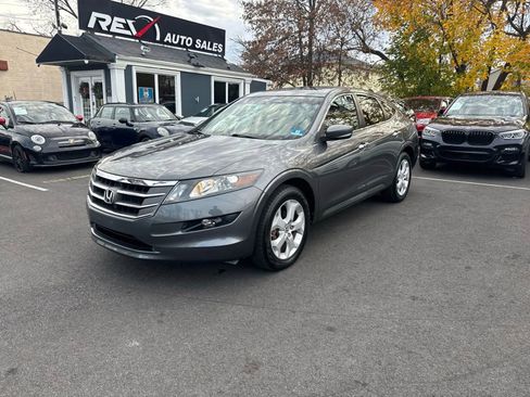 Used 2010 Honda Crosstour EX-L image 2