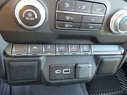 New 2026 GMC Sierra 1500 Pro w/ Graphite Edition image 24