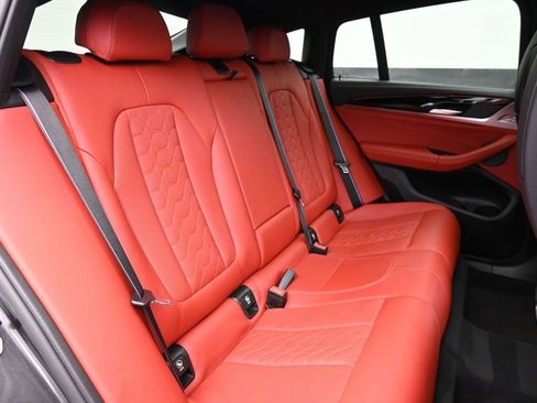 Used 2023 BMW X4 M image 25