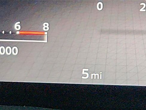 Used 2025 Nissan Murano SV image 28