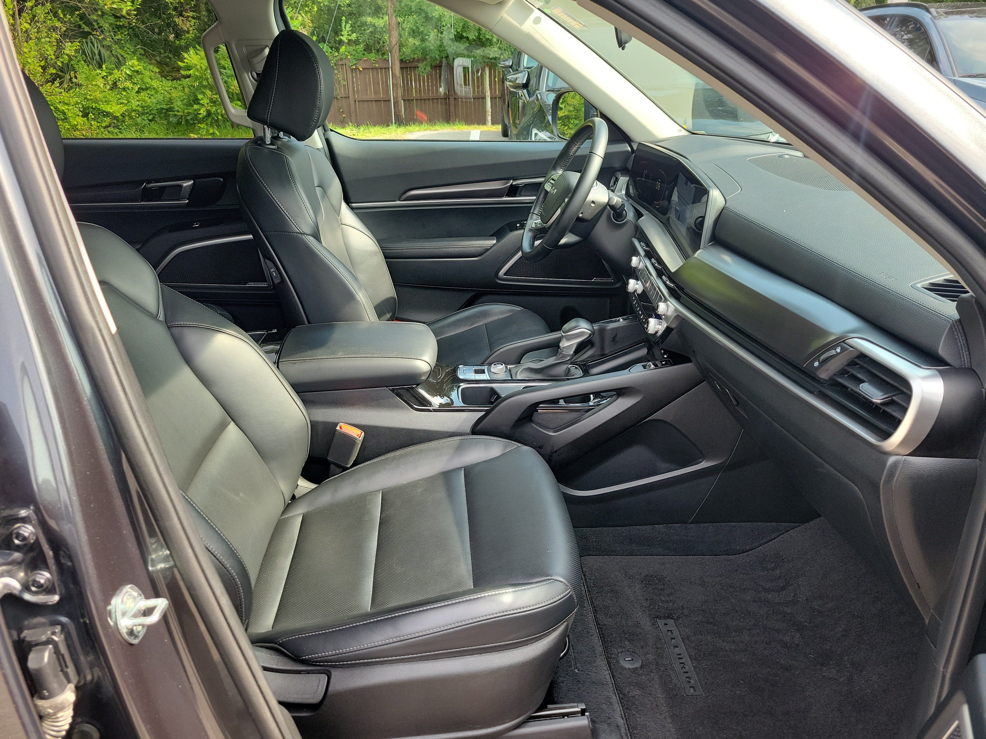 Certified 2024 Kia Telluride S AWD/4WD image 7