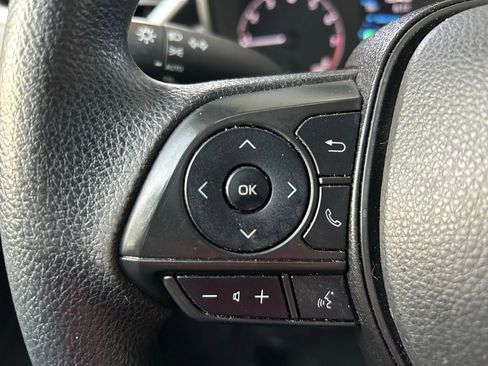 Used 2023 Toyota Corolla LE FWD image 19