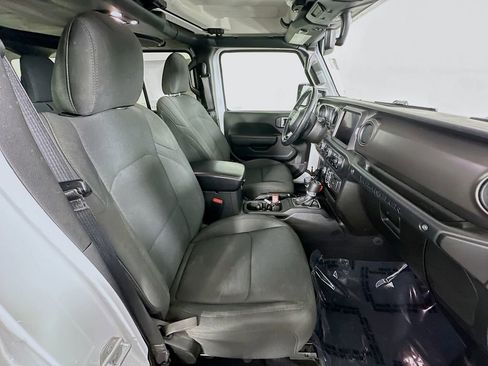 Used 2021 Jeep Wrangler Unlimited Sport image 35