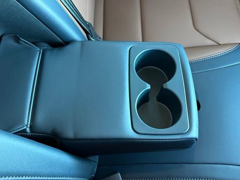 Used 2024 Ford Maverick Lariat image 23