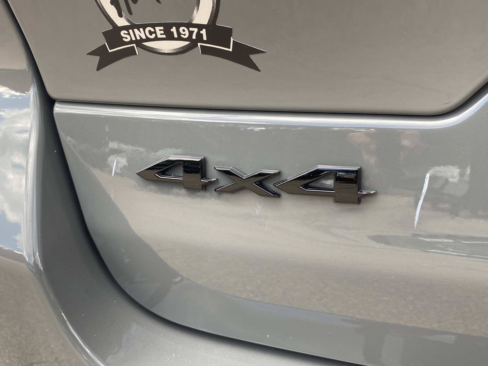 New 2027 Jeep Grand Cherokee Limited AWD/4WD image 4