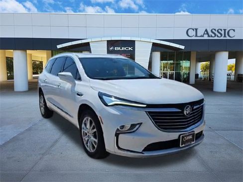 Used 2023 Buick Enclave Essence w/ Experience Buick Package image 2