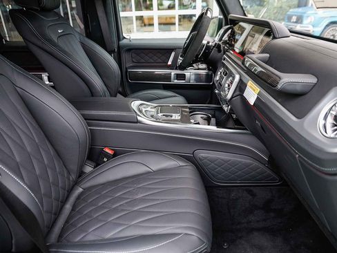 New 2025 Mercedes-Benz G 63 AMG 4MATIC image 17