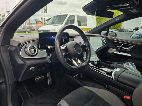 Used 2023 Mercedes-Benz EQE AMG 4MATIC Sedan image 5