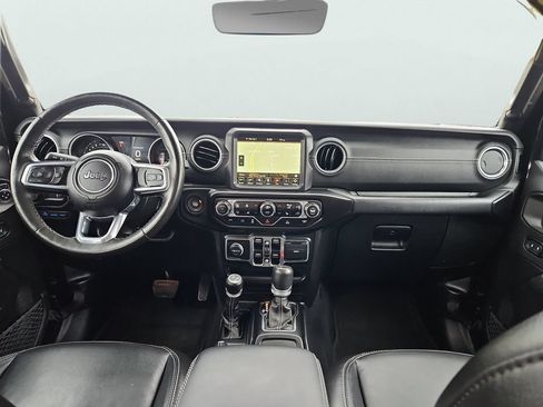 Used 2023 Jeep Wrangler Unlimited Sahara w/ Cold Weather Group AWD/4WD image 11