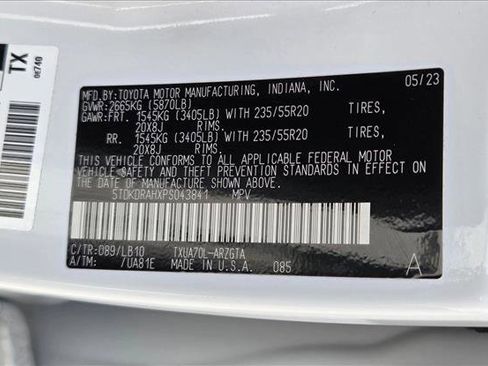 Used 2023 Toyota Highlander Limited image 24