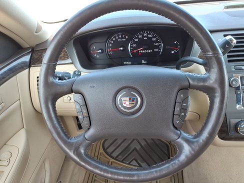 Used 2008 Cadillac DTS image 20