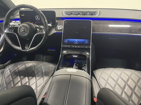Used 2025 Mercedes-Benz S 580 4MATIC Sedan image 29