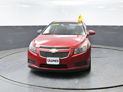 Used 2012 Chevrolet Cruze Eco FWD image 2