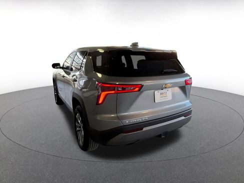 Used 2025 Chevrolet Equinox LT image 11