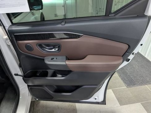 Used 2023 Honda Pilot Elite image 27