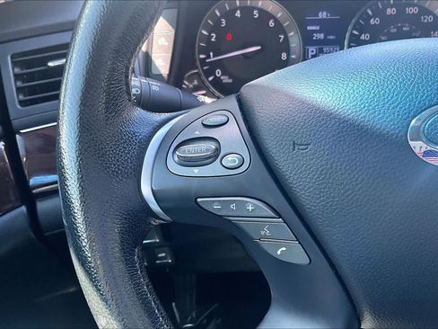 Used 2013 INFINITI M37 w/ Premium Pkg RWD image 23