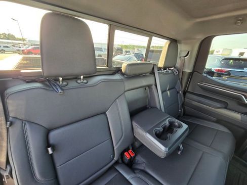 Used 2024 GMC Sierra 1500 SLT w/ SLT Premium Plus Package image 17