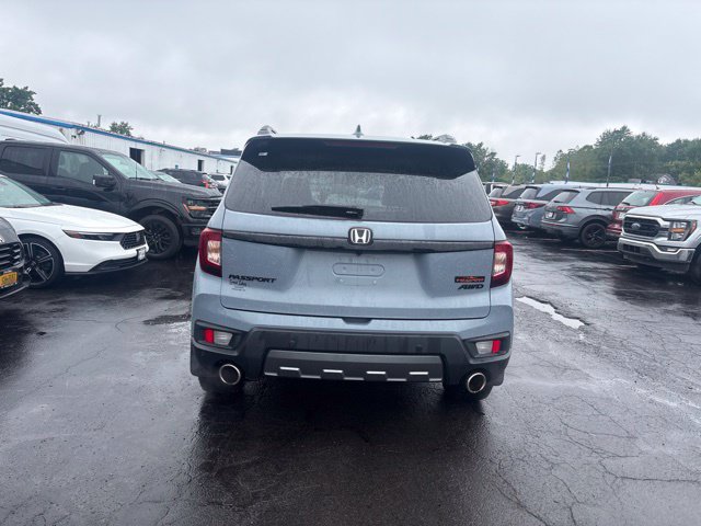 Certified 2024 Honda Passport TrailSport image 4
