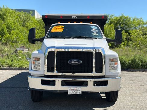 Used 2017 Ford F650 2WD Crew Cab Super Duty image 3