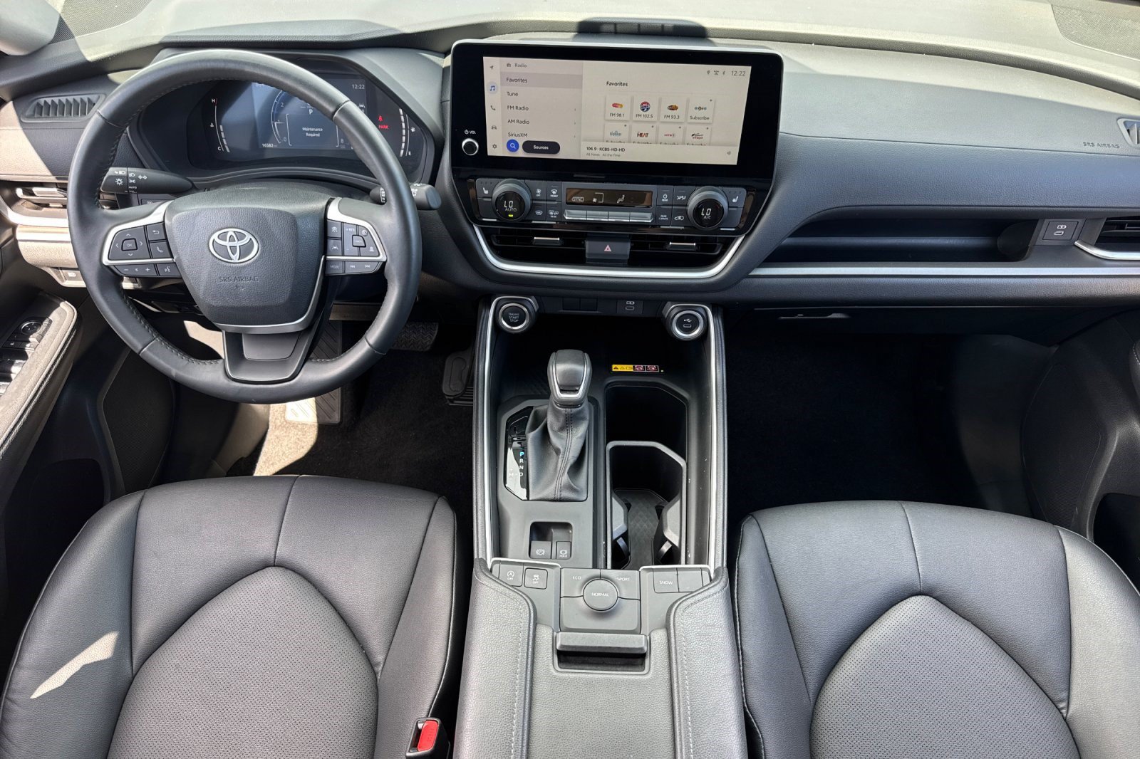 Used 2026 Toyota Grand Highlander FWD image 16