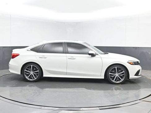 Certified 2024 Honda Civic Touring image 11