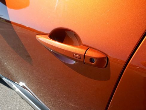 Used 2021 Nissan Rogue SL image 10