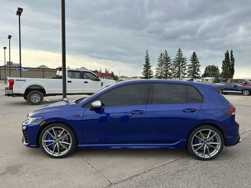 Used 2024 Volkswagen Golf R image 3