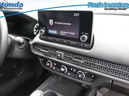 Used 2025 Honda HR-V Sport image 18