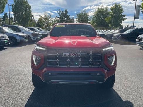 Used 2024 GMC Canyon AT4 w/ Technology Package AWD/4WD image 3