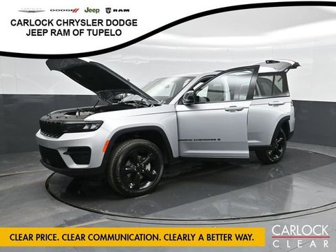 New 2025 Jeep Grand Cherokee Altitude image 81