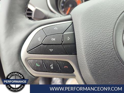 Used 2019 Jeep Cherokee Limited w/ Technology Group AWD/4WD image 20