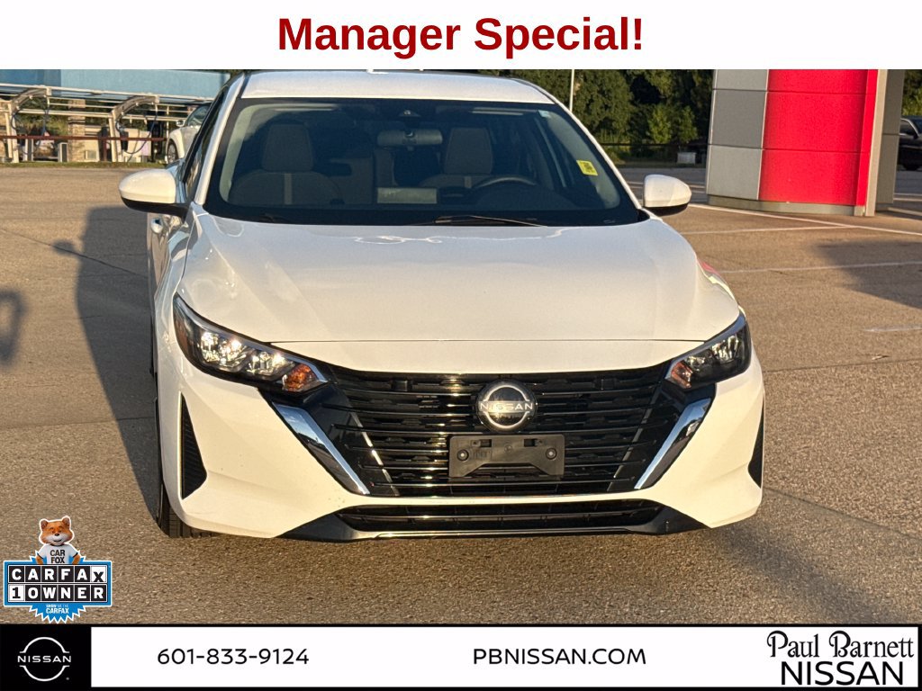Used 2024 Nissan Sentra SV FWD image 14