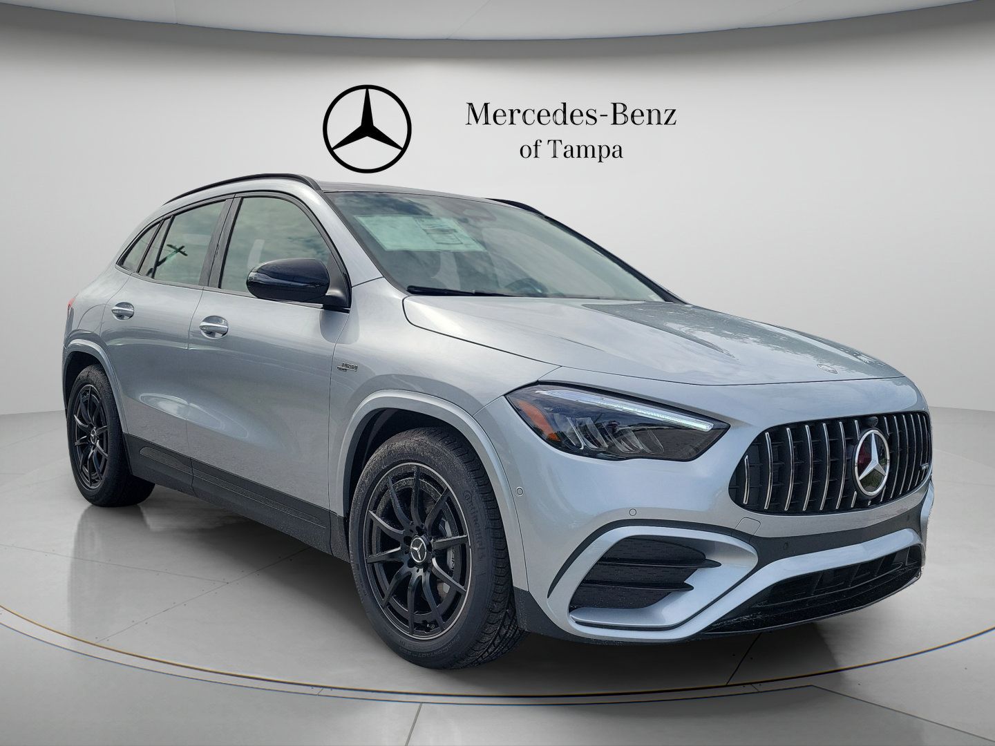 New 2026 Mercedes-Benz GLA 35 AMG 4MATIC image 4
