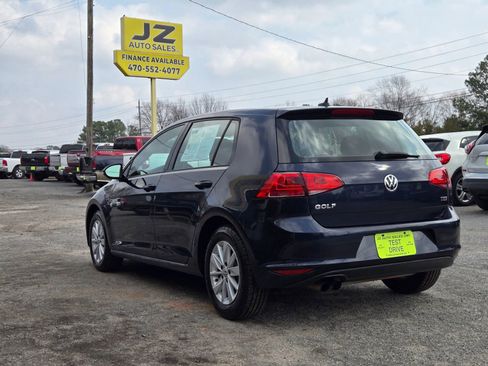 Used 2016 Volkswagen Golf S image 4
