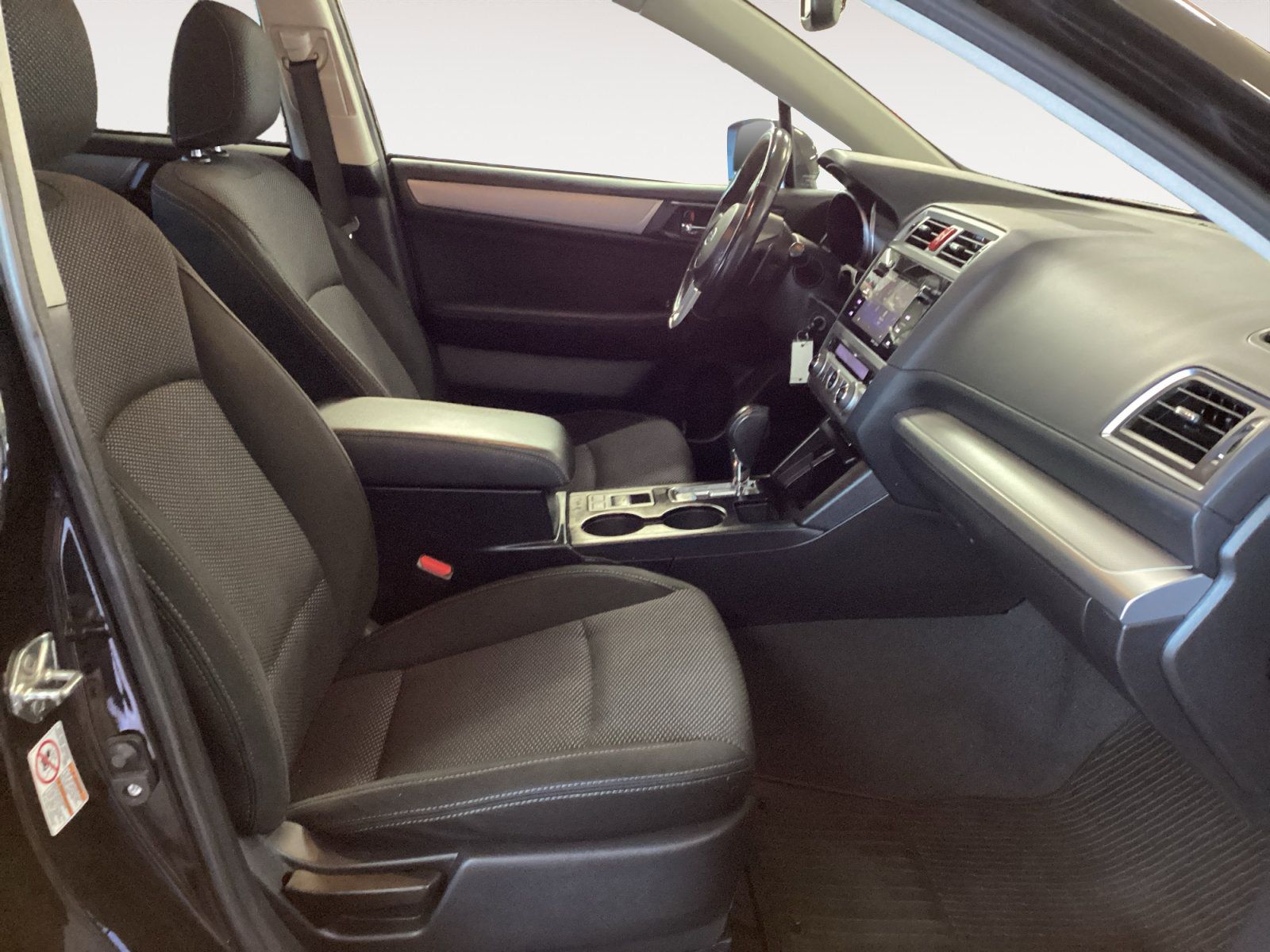 Used 2016 Subaru Outback 2.5i Premium AWD/4WD image 15