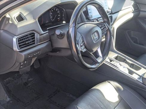 Used 2020 Honda Accord Touring image 10