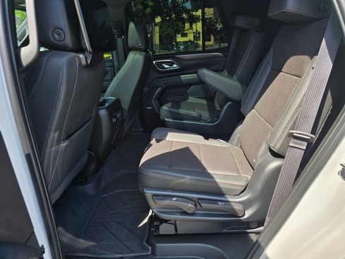 Used 2023 Chevrolet Tahoe High Country AWD/4WD image 22