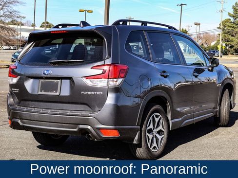 Used 2023 Subaru Forester Premium image 8