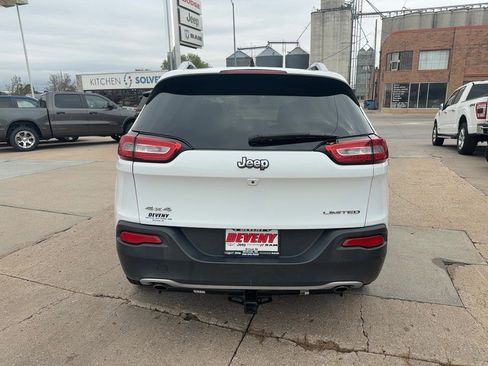 Used 2014 Jeep Cherokee Limited AWD/4WD image 7