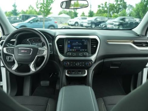 Used 2023 GMC Acadia SLE FWD image 27