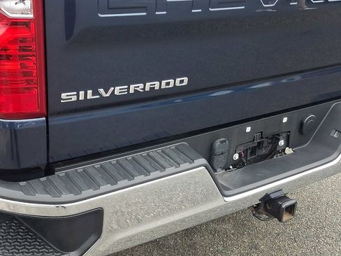 Used 2022 Chevrolet Silverado 1500 LT image 30